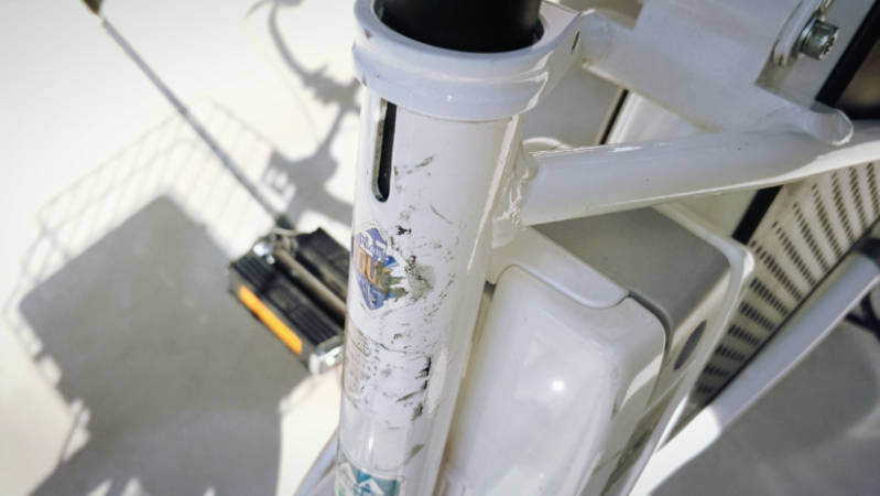 電動自転車 HYDEE2 シール ステッカー きれいに剥がす -5-